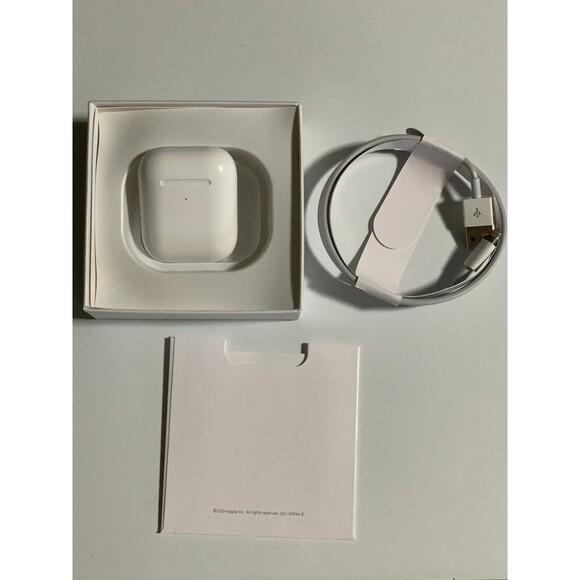 Apple Air Pods Model A2031 (2nd Generation) with Charging Case + Lightning Cable - Picture 2 of 11